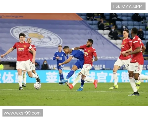 昔日情谊化作赛场争锋巴黎与旧将狭路再战恩怨再起 昔日情谊化作赛场争锋巴黎与旧将狭路再战恩怨再起